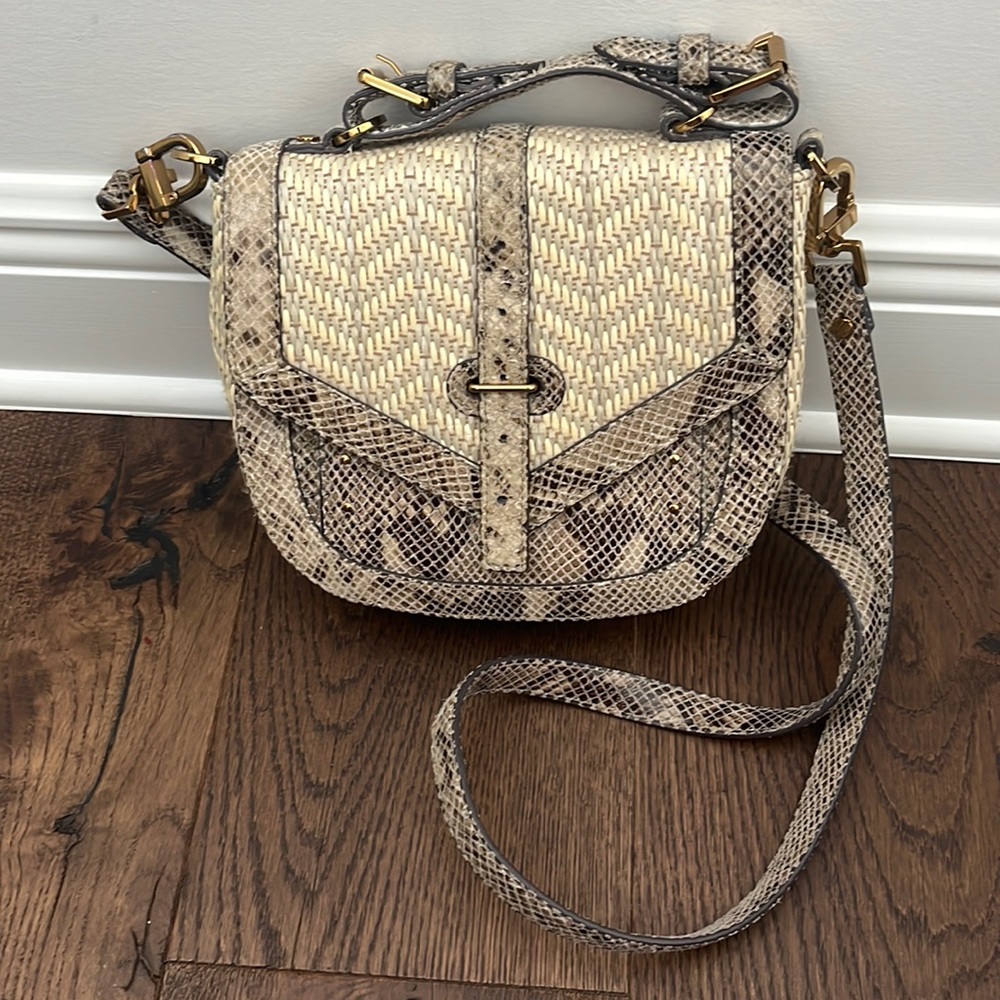 Tory Burch snake and raffia crossbody bag!